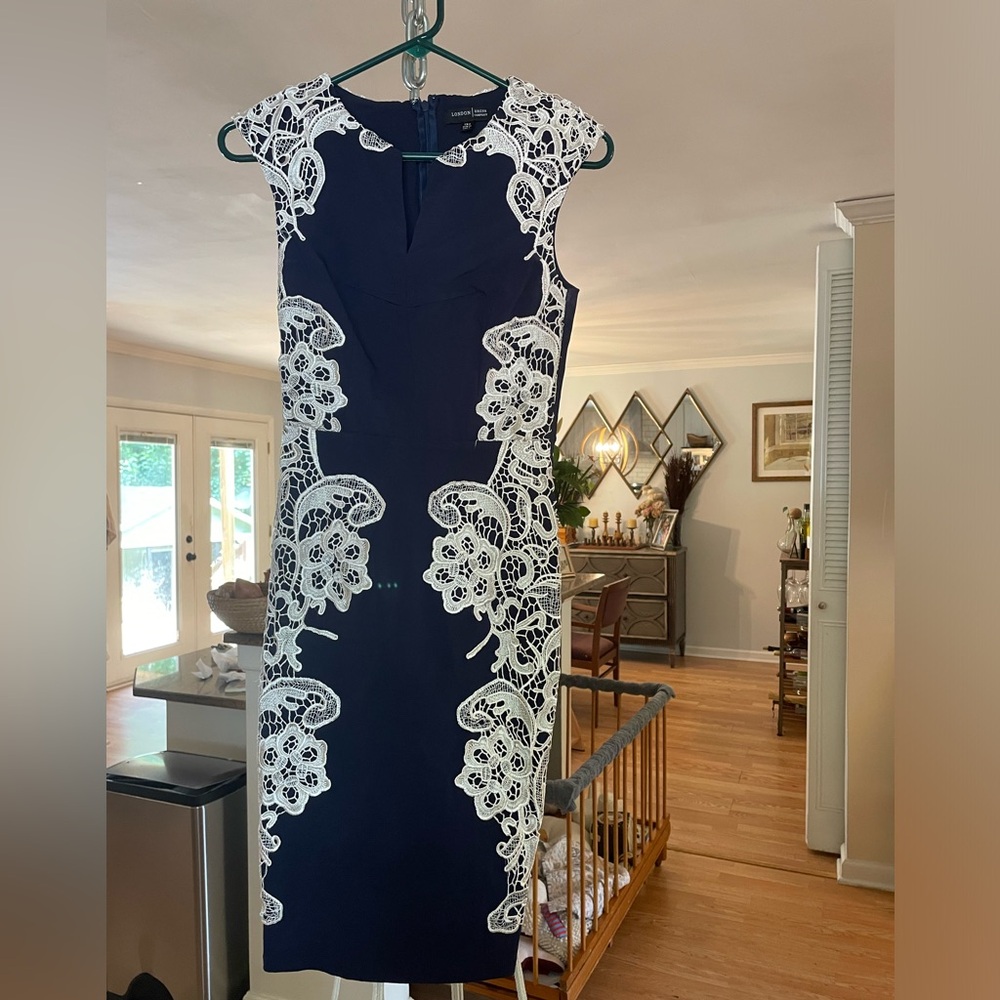 ModCloth bodycon navy blue lace dress women’s size 4